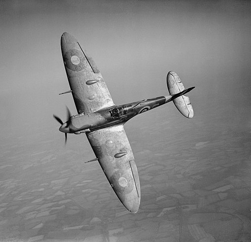 By Royal Air Force official photographer, Woodbine G (Mr) [Public domain], via Wikimedia Commons